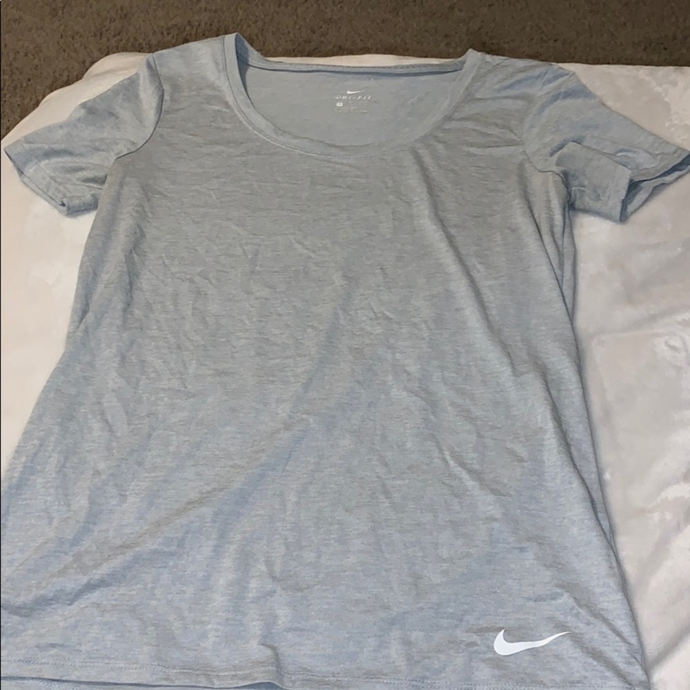 Flattering brand new Nike dri fit tee